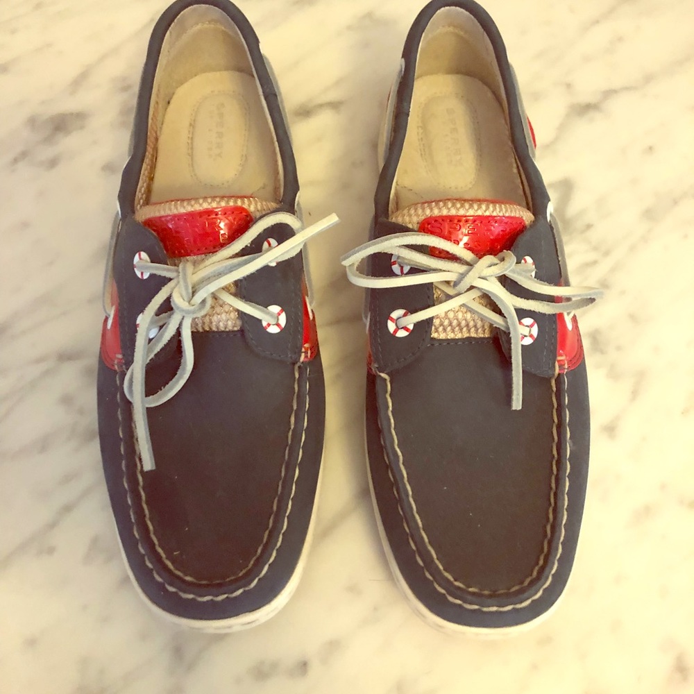 Sperry topsider boat shoes